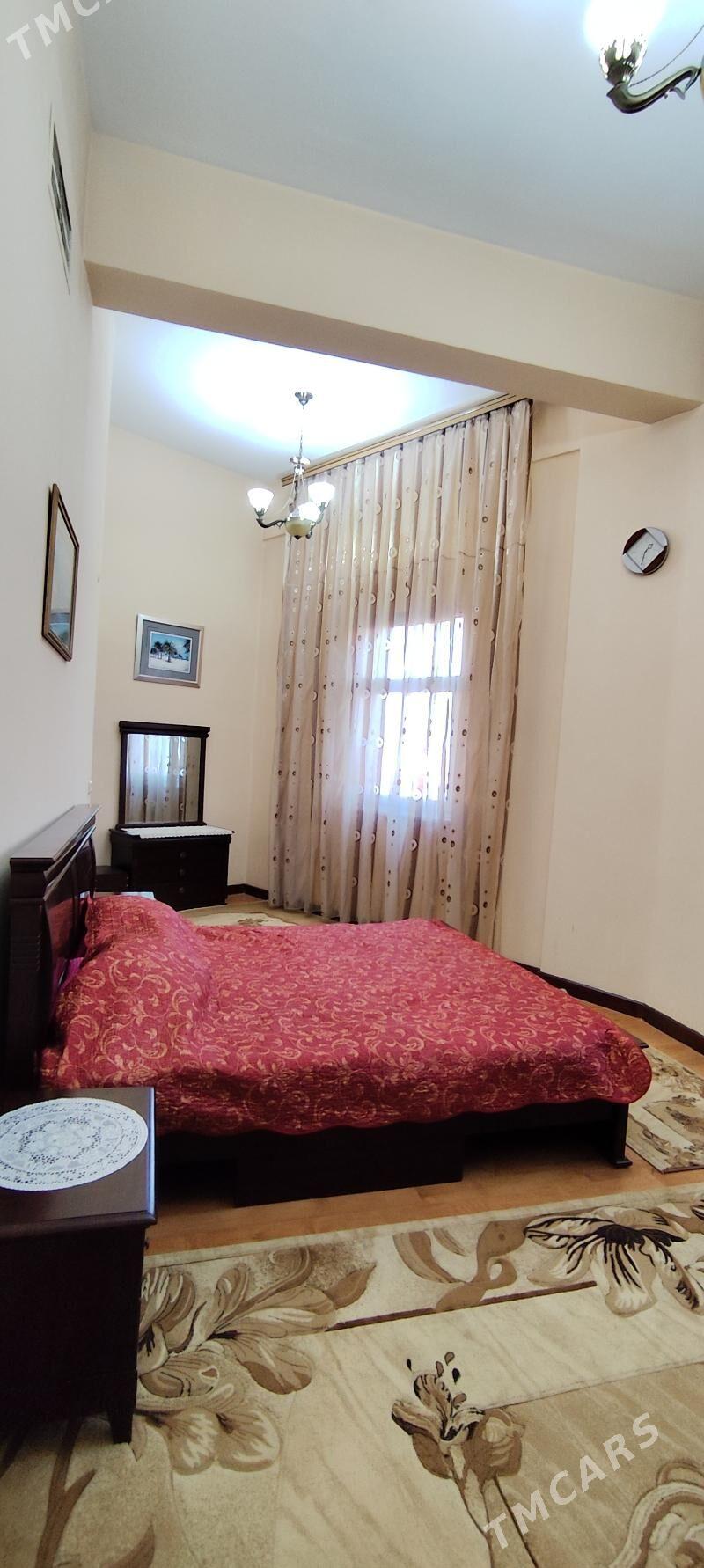 Аренда. Элитка. 4комн - Podwoýski köç. (Bitarap Türkmenistan şaýoly) - img 8