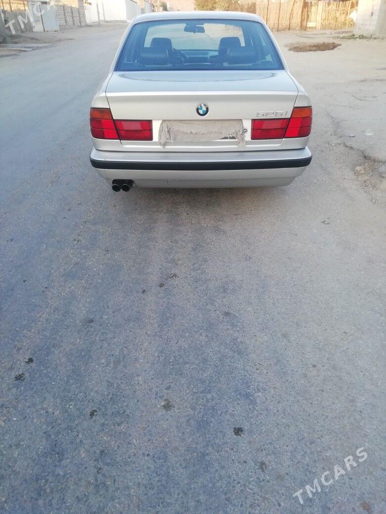 BMW E34 1994 - 76 000 TMT - Balkanabat - img 3