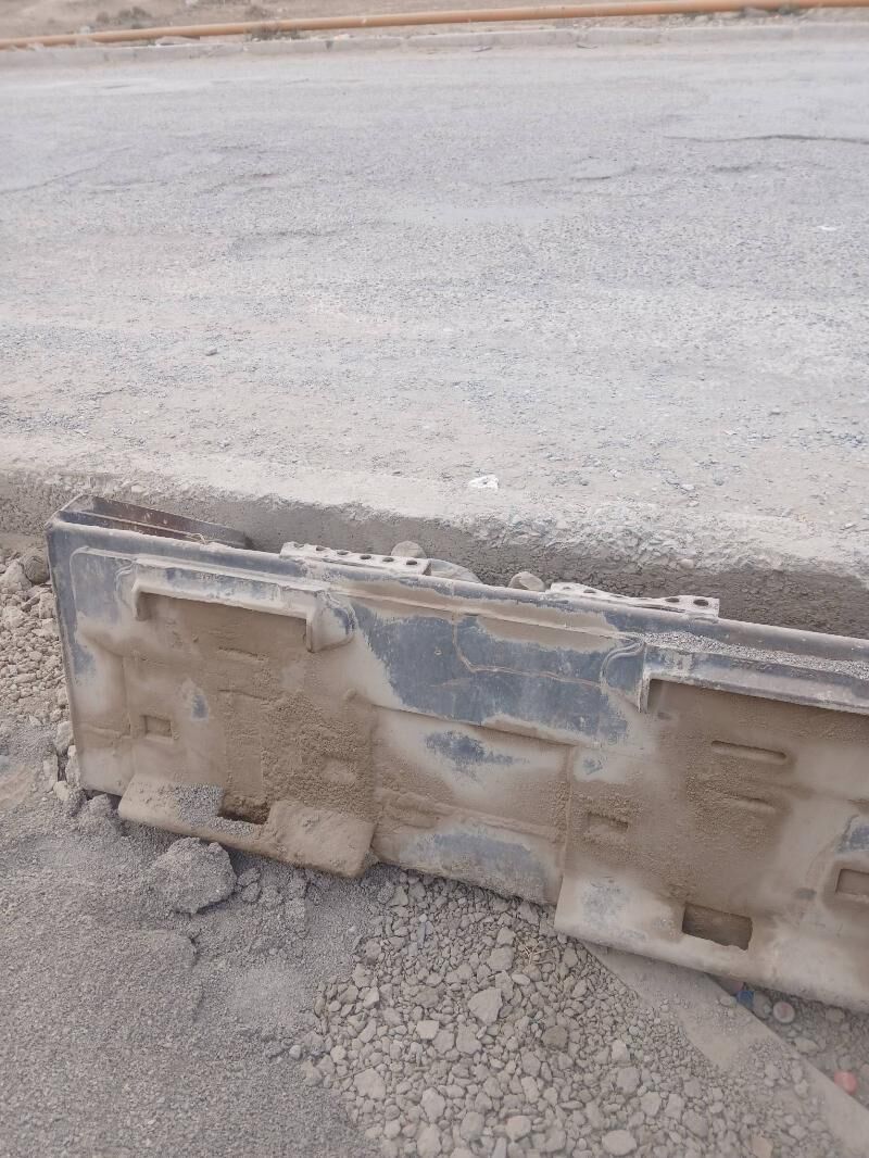 bobcat 10 000 TMT - Яшлык - img 4