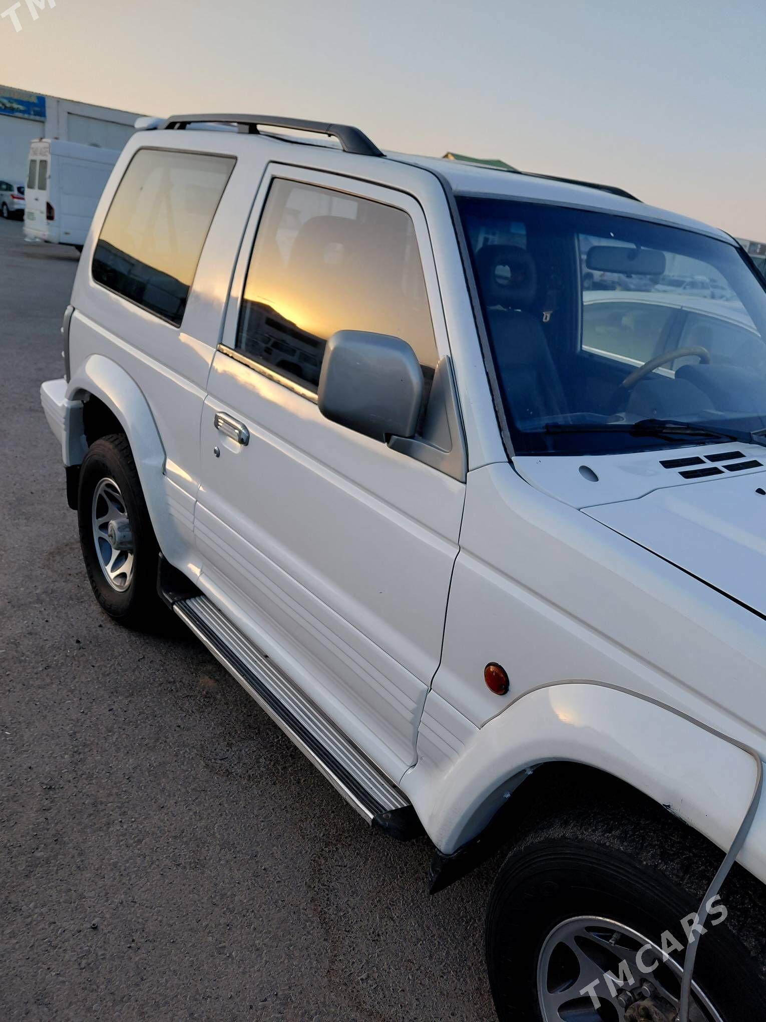 Mitsubishi Pajero 1993 - 70 000 TMT - Aşgabat - img 3