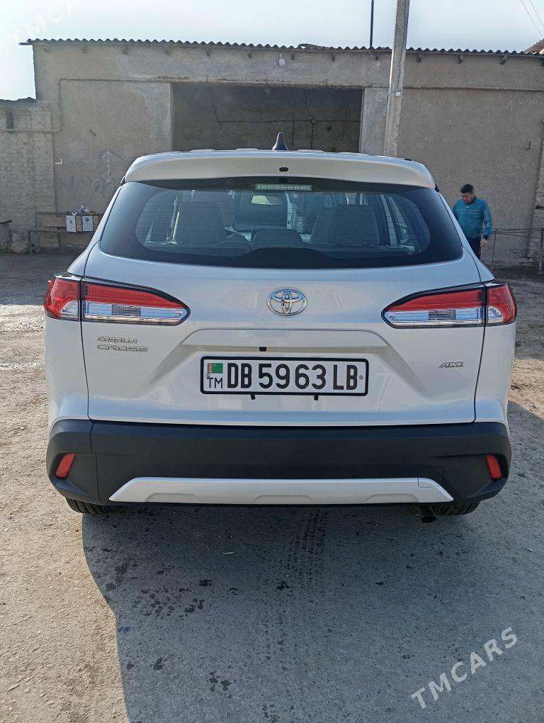 Toyota Corolla Cross 2023 - 370 000 TMT - Чарджоу - img 4
