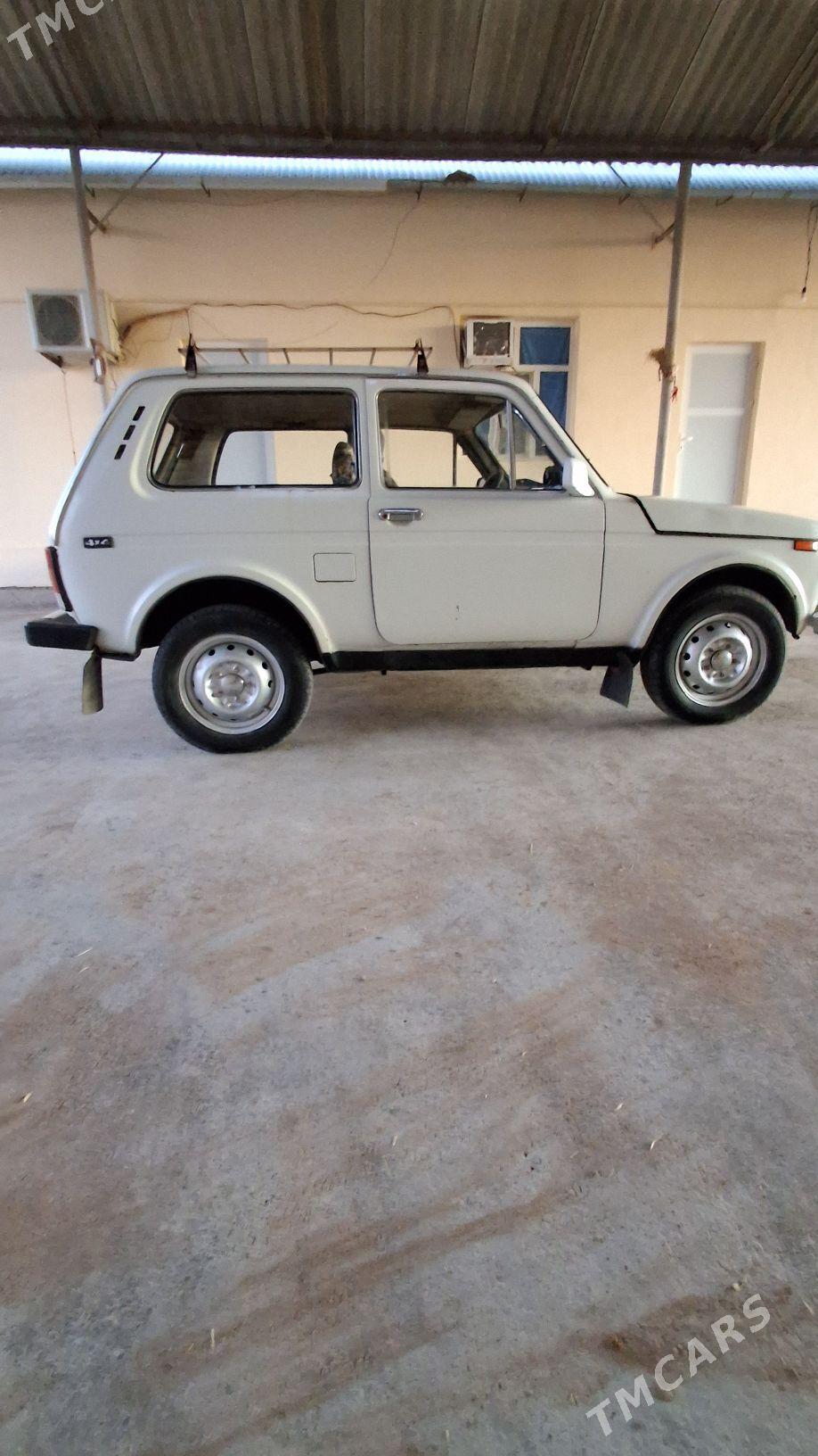 Lada Niva 1995 - 50 000 TMT - Бабадайхан - img 4