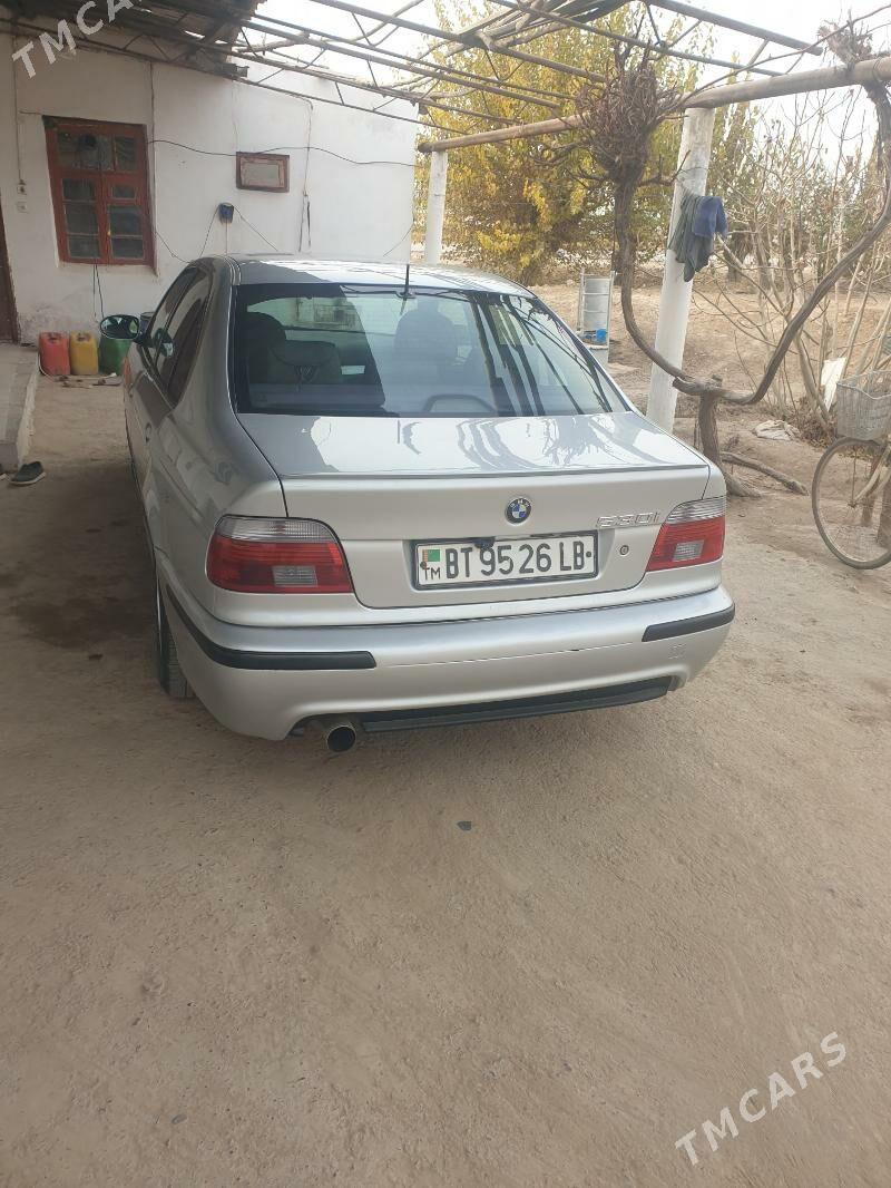 BMW 530 2002 - 130 000 TMT - Saýat - img 2