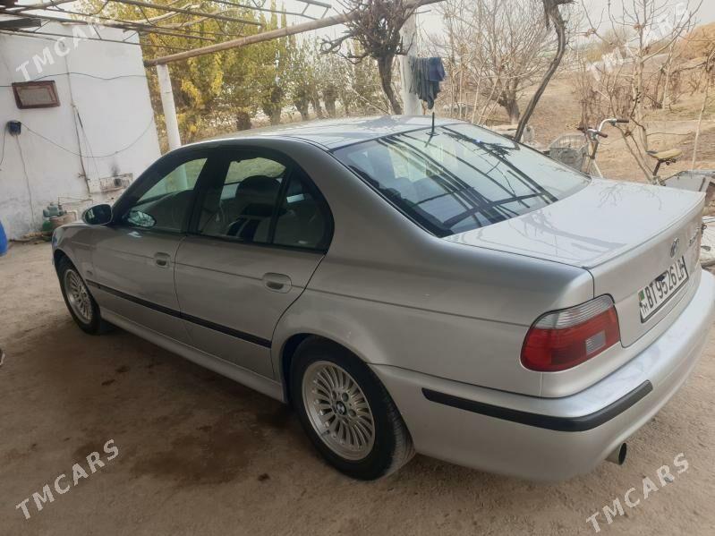 BMW 530 2002 - 130 000 TMT - Saýat - img 1