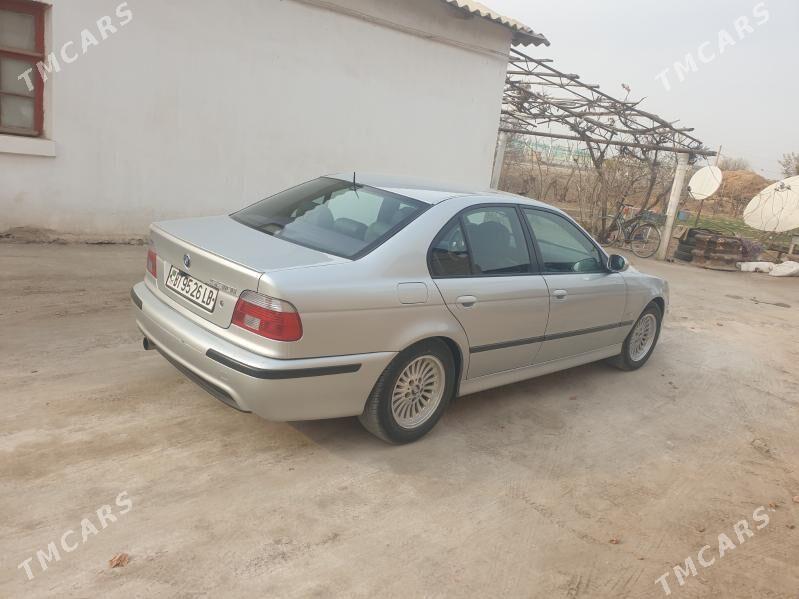 BMW 530 2002 - 130 000 TMT - Saýat - img 4