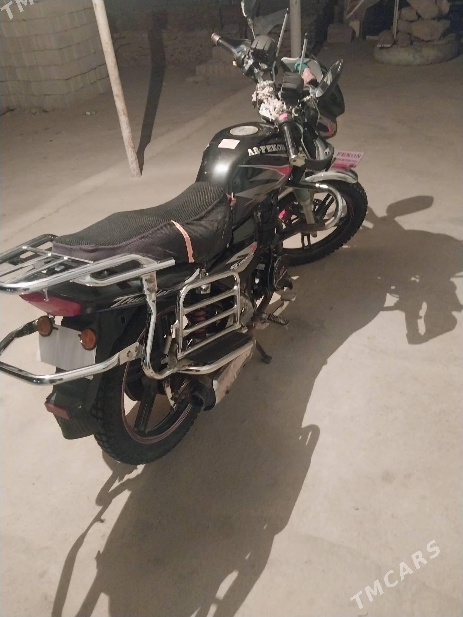 Fekon FK150-8G 2014 - 20 000 TMT - Бахарден - img 4