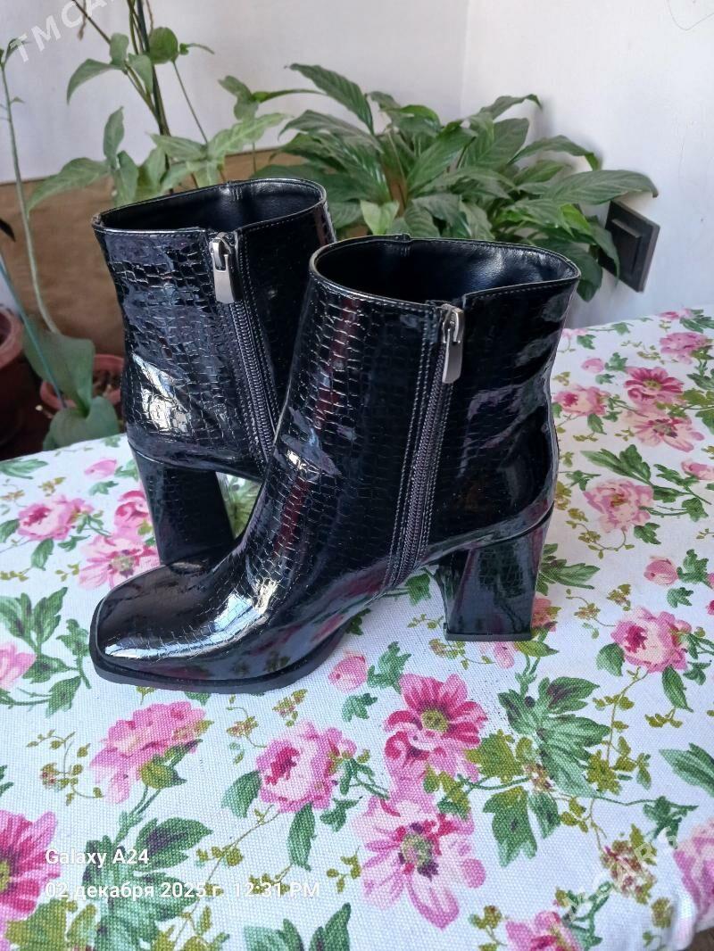 Сапоги - 9 мкр - img 5