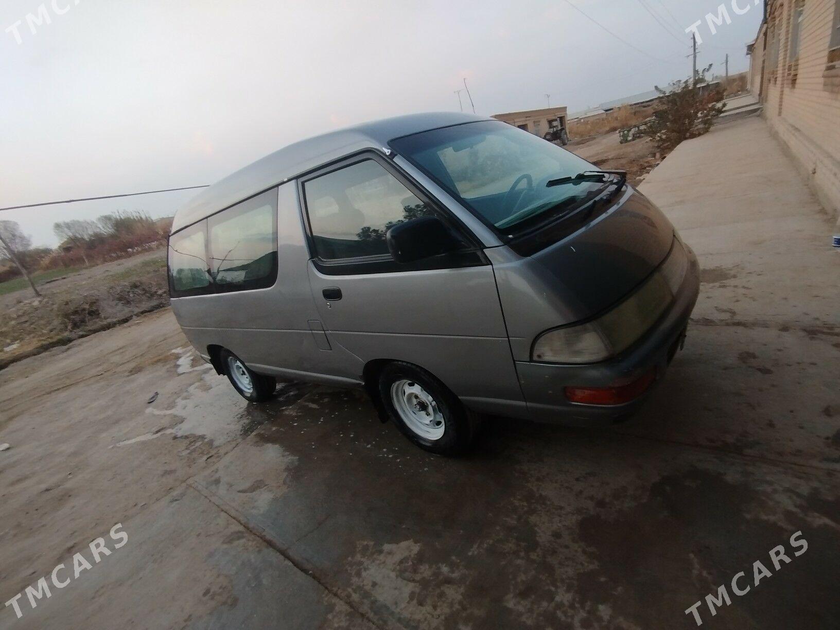 Toyota Town Ace 1993 - 50 000 TMT - Dänew - img 1