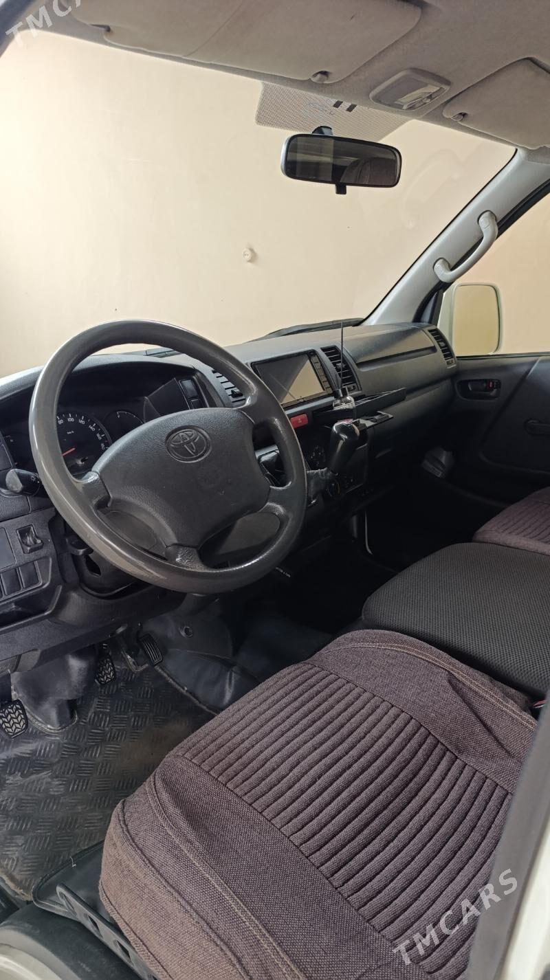 Toyota Hiace 2015 - 330 000 TMT - Baýramaly - img 5
