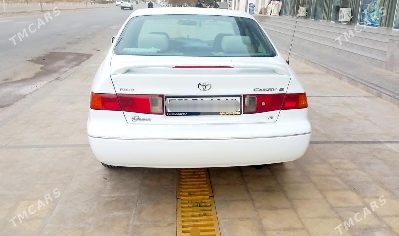 Toyota Camry 2000 - 152 000 TMT - Бабадайхан - img 3