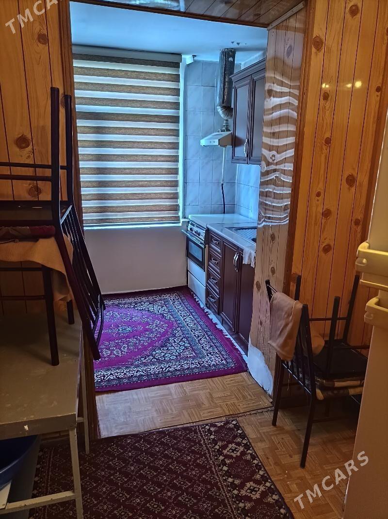 sowetskiy koçe - Sowetskiý köç. (Garaşsyzlyk şaýoly) - img 7