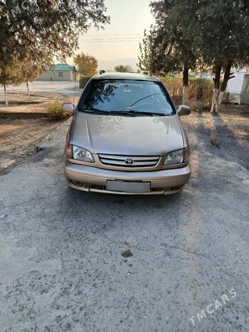 Toyota Sienna 2002 - 145 000 TMT - Анев - img 2