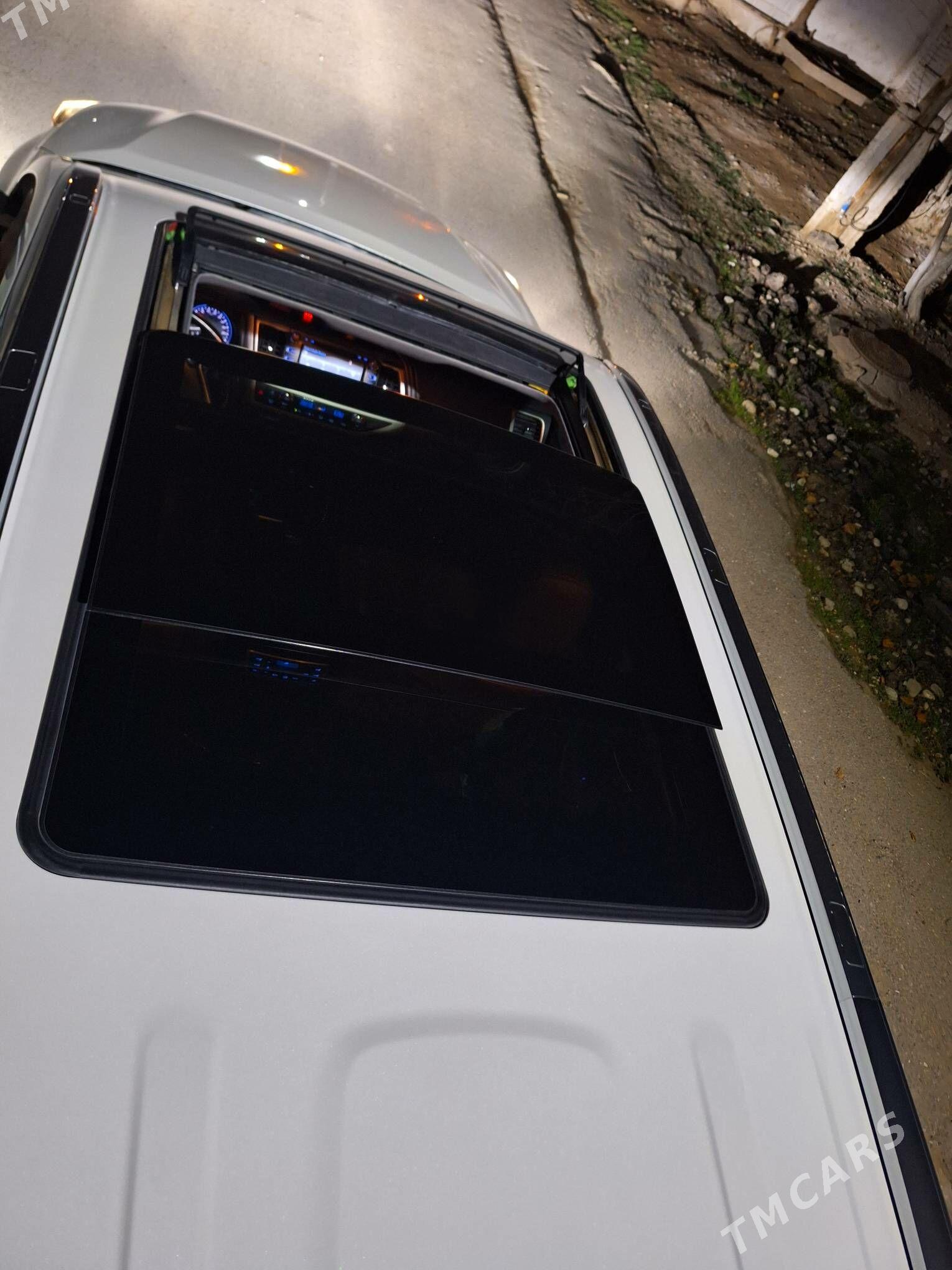 Toyota Highlander 2017 - 600 000 TMT - Herrikgala - img 4