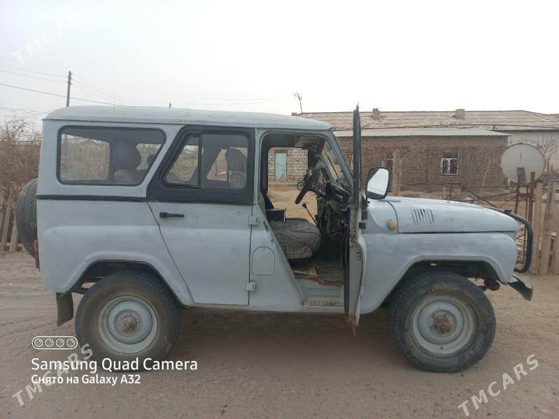 UAZ 469 1997 - 60 000 TMT - Керки - img 4