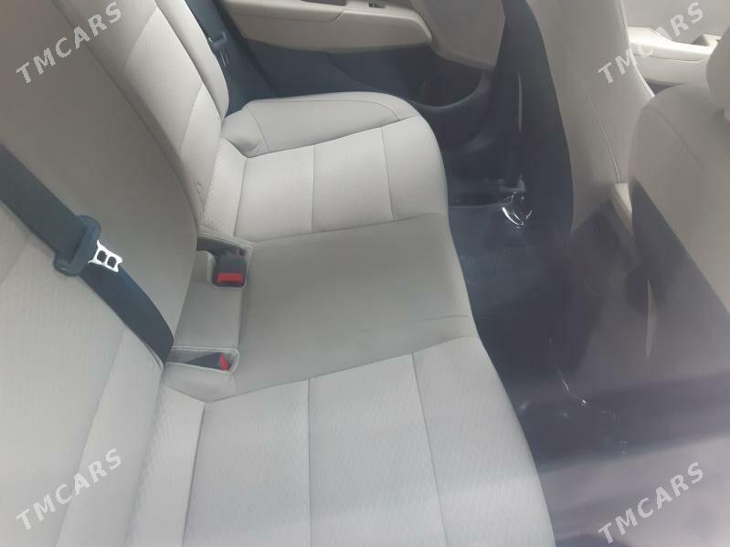 Hyundai Elantra 2020 - 230 000 TMT - Балканабат - img 7