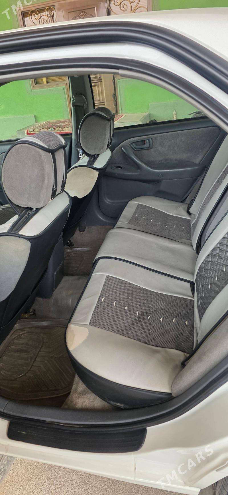 Toyota Camry 2001 - 180 000 TMT - Мары - img 6