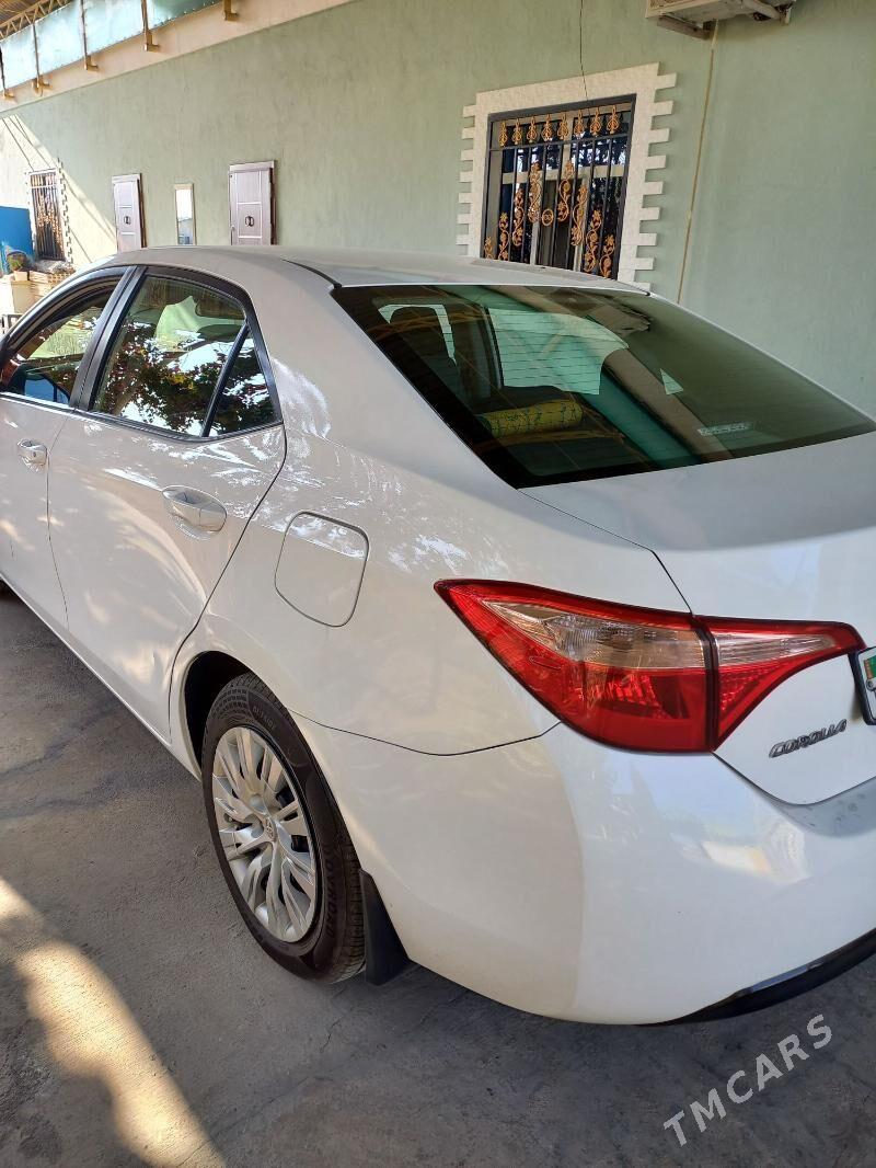 Toyota Corolla 2018 - 210 000 TMT - Бузмеин - img 4