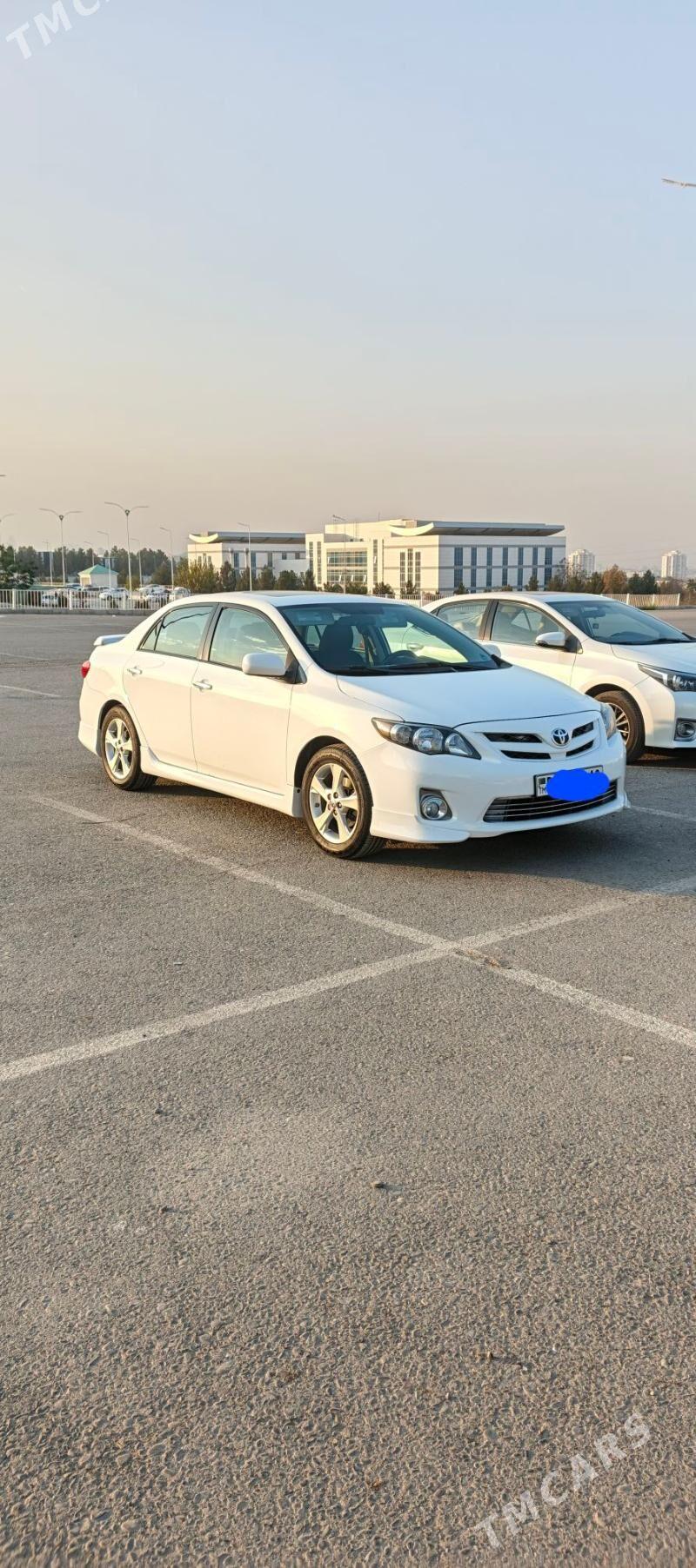 Toyota Corolla 2011 - 193 000 TMT - Ашхабад - img 3