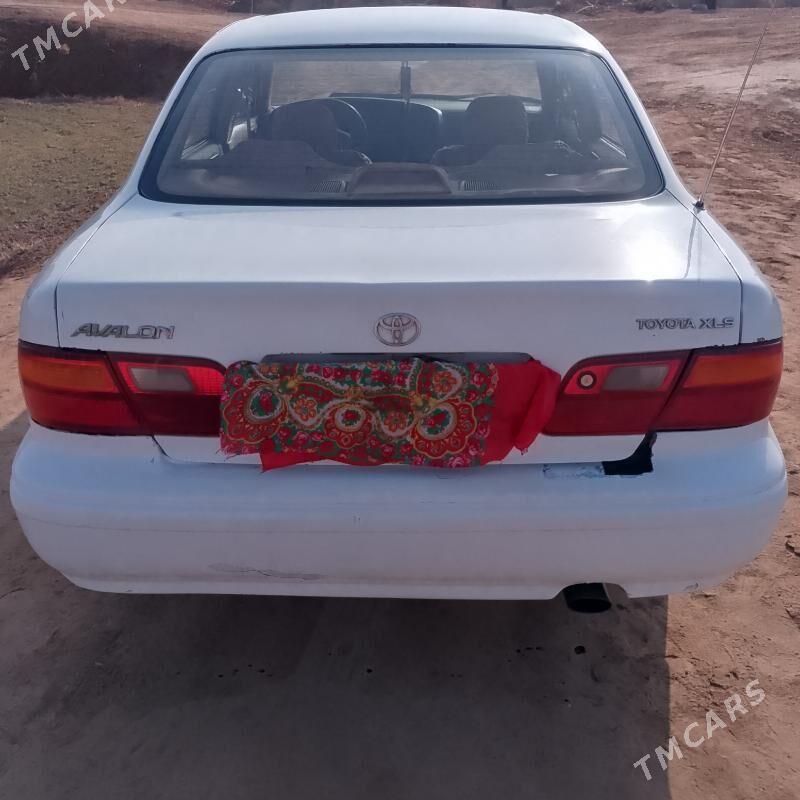Toyota Avalon 1995 - 110 000 TMT - Akdepe - img 4