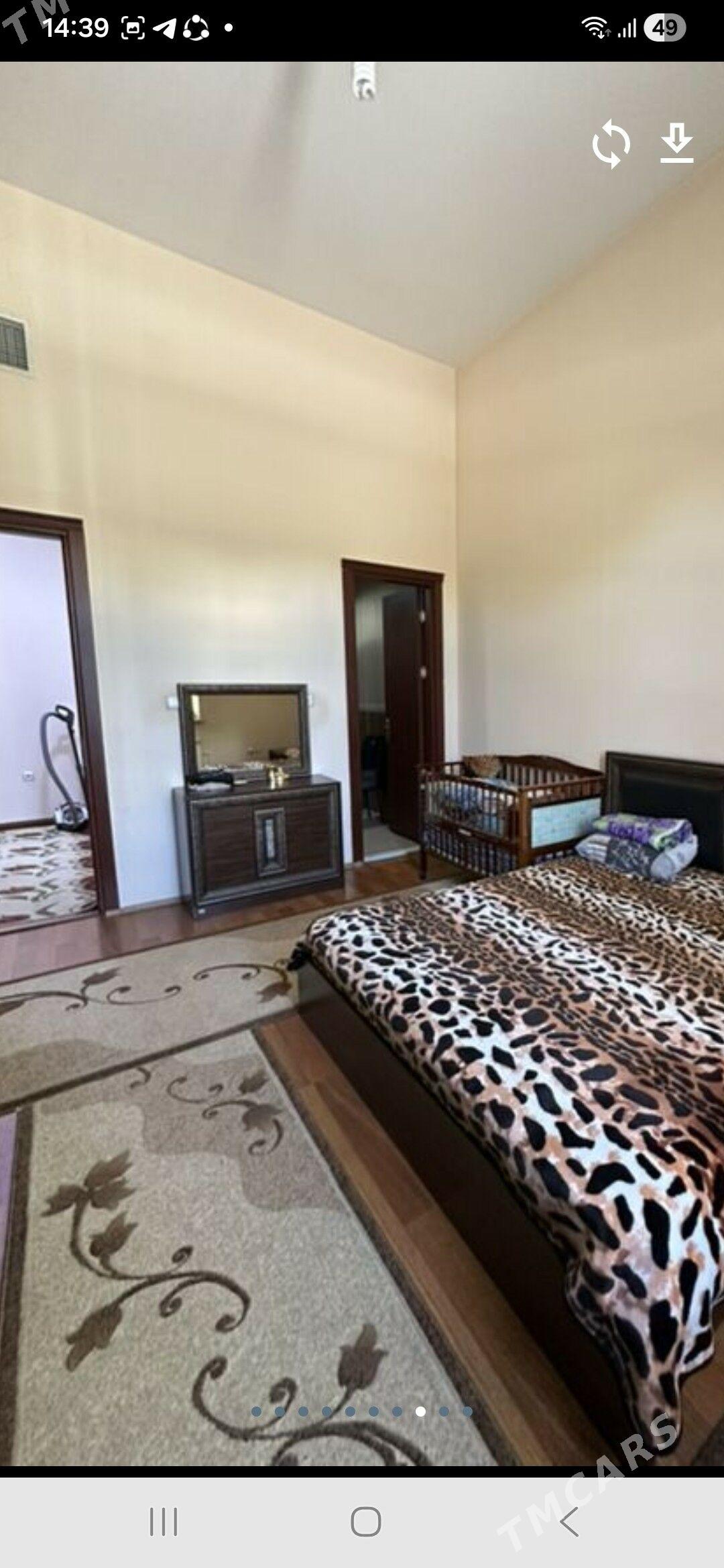 Гоголя-грибоедова 3 ком. 1 эт. - Aşgabat - img 8