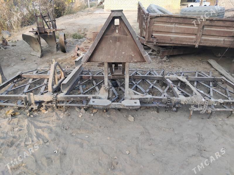 MTZ T-28 1993 - 64 000 TMT - Murgap - img 6