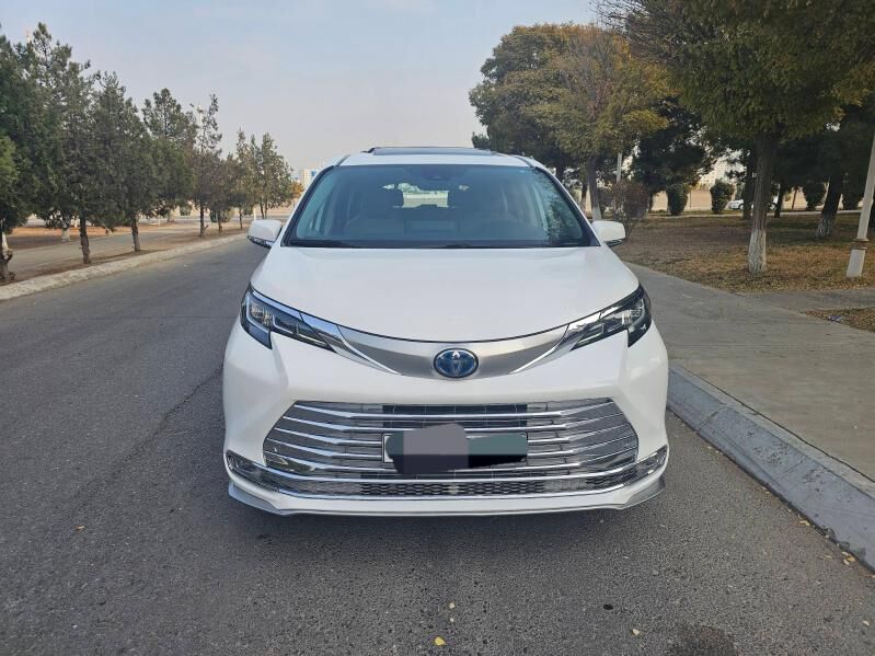 Toyota Sienna 2021 - 490 000 TMT - Ашхабад - img 4