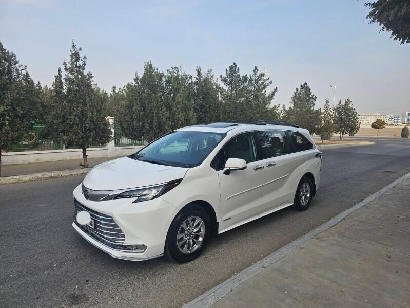 Toyota Sienna 2021 - 490 000 TMT - Ашхабад - img 1