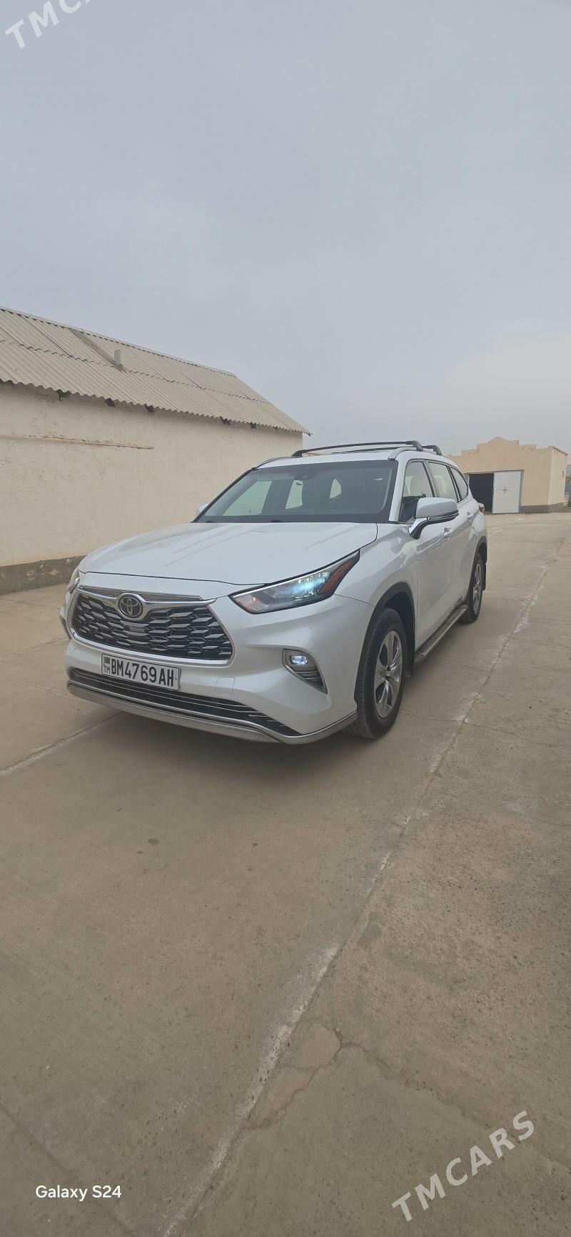 Toyota Highlander 2021 - 485 000 TMT - Tejen - img 1