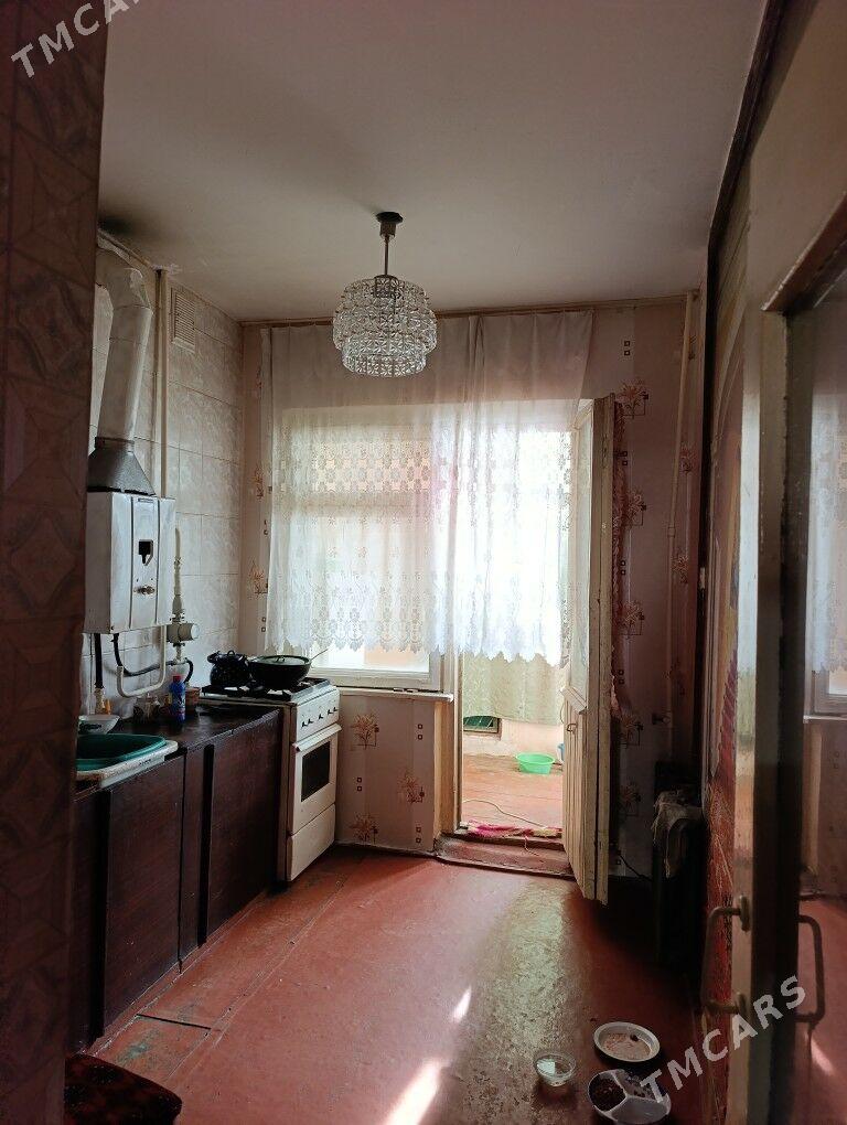 Satlyk Kwartira Gagarin - Туркменабат - img 6