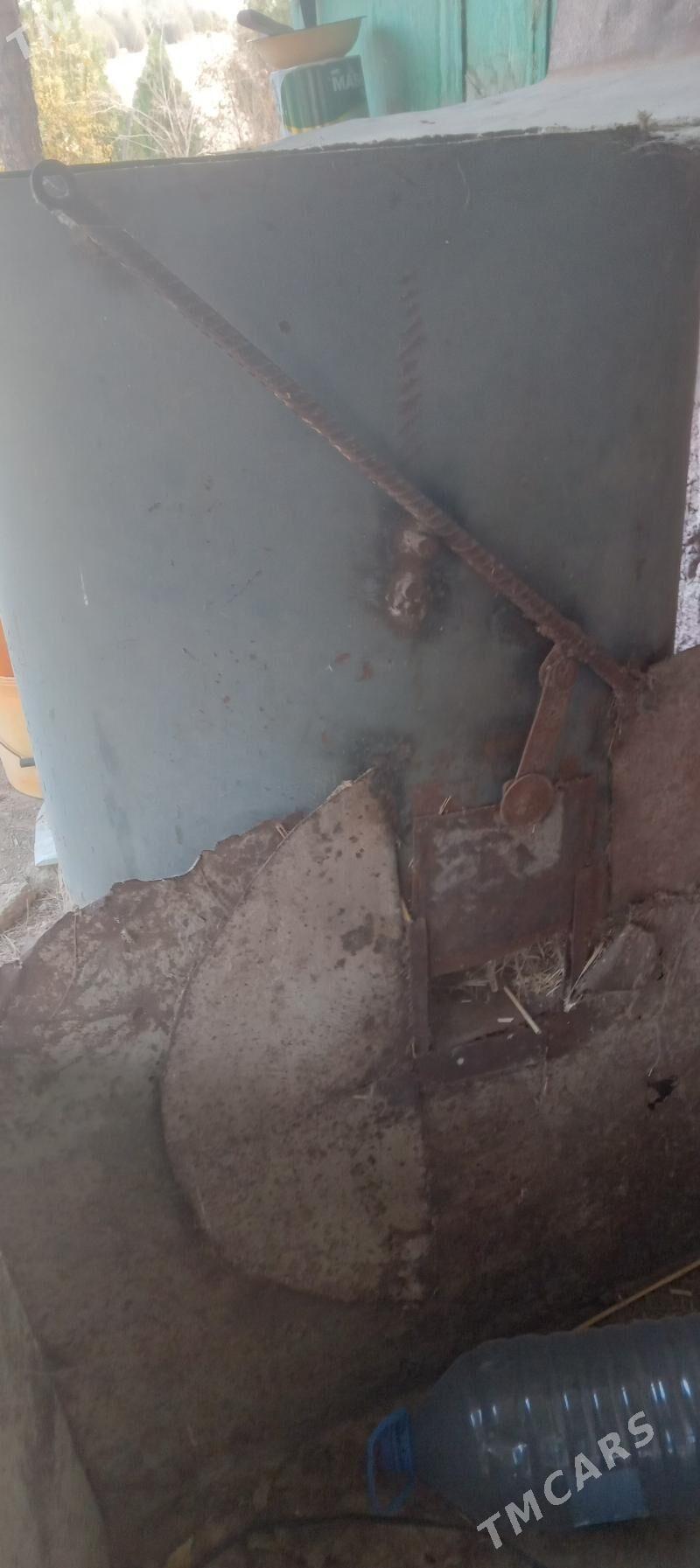 OT UWEYAN - Кëши - img 2