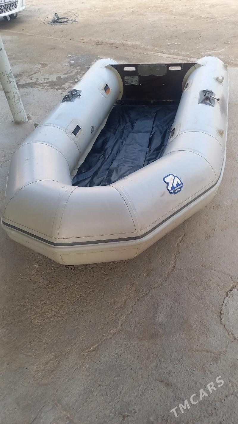 лодка - Atatürk köç. - img 3