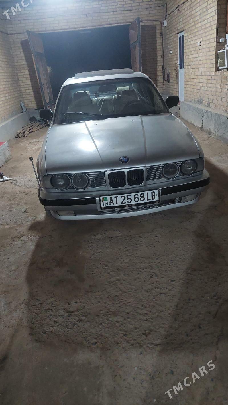 BMW 520 1989 - 40 000 TMT - Farap - img 6