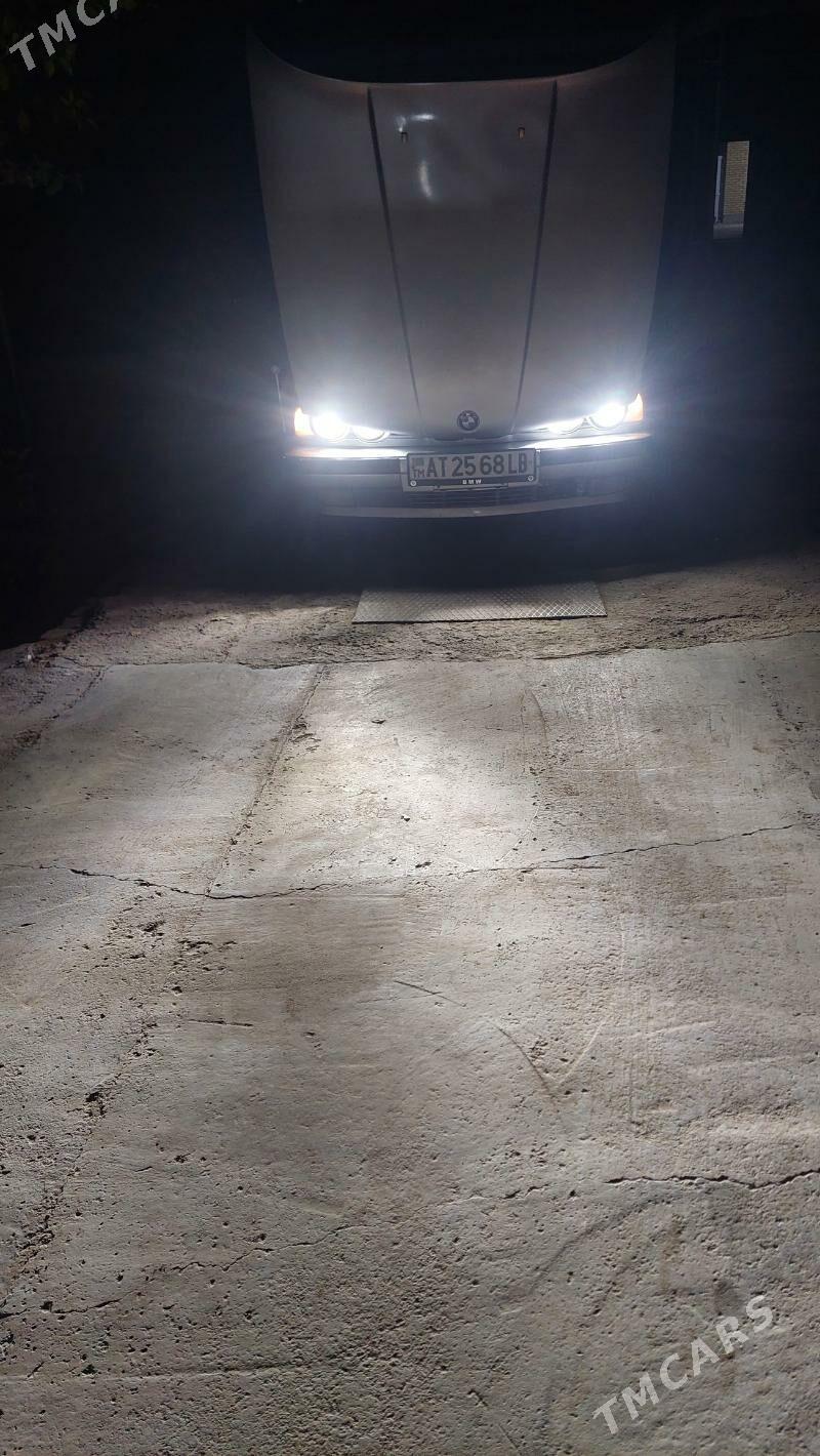 BMW 520 1989 - 40 000 TMT - Farap - img 1