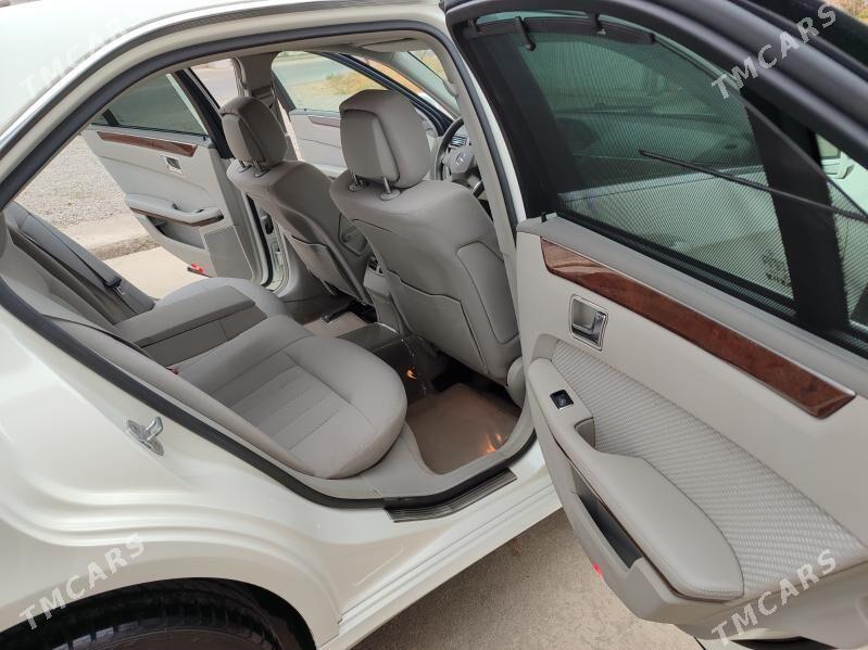 Mercedes-Benz E350 2011 - 350 000 TMT - Мары - img 9