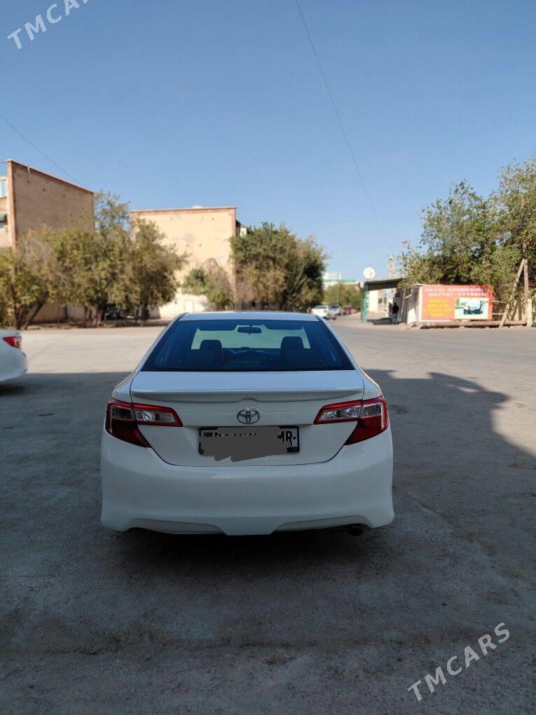 Toyota Camry 2012 - 180 000 TMT - Мары - img 3