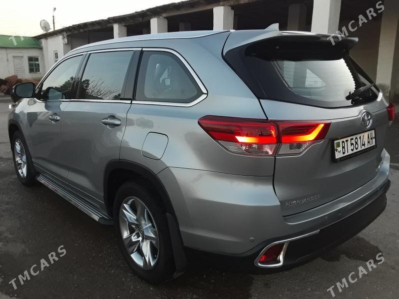 Toyota Highlander 2016 - 420 000 TMT - Теджен - img 4