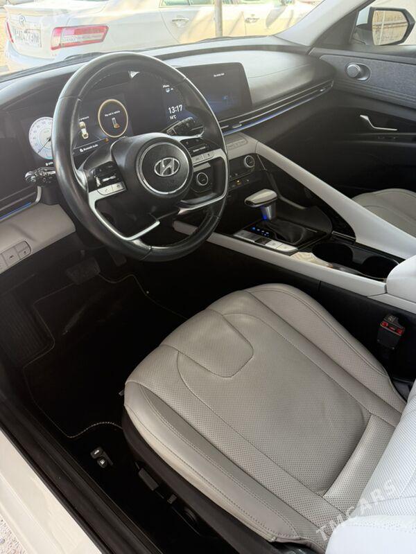 Hyundai Elantra 2021 - 270 000 TMT - Мары - img 7