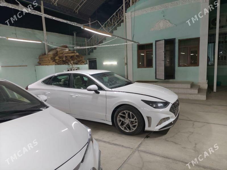Hyundai Sonata 2022 - 275 800 TMT - Гарадамак - img 4