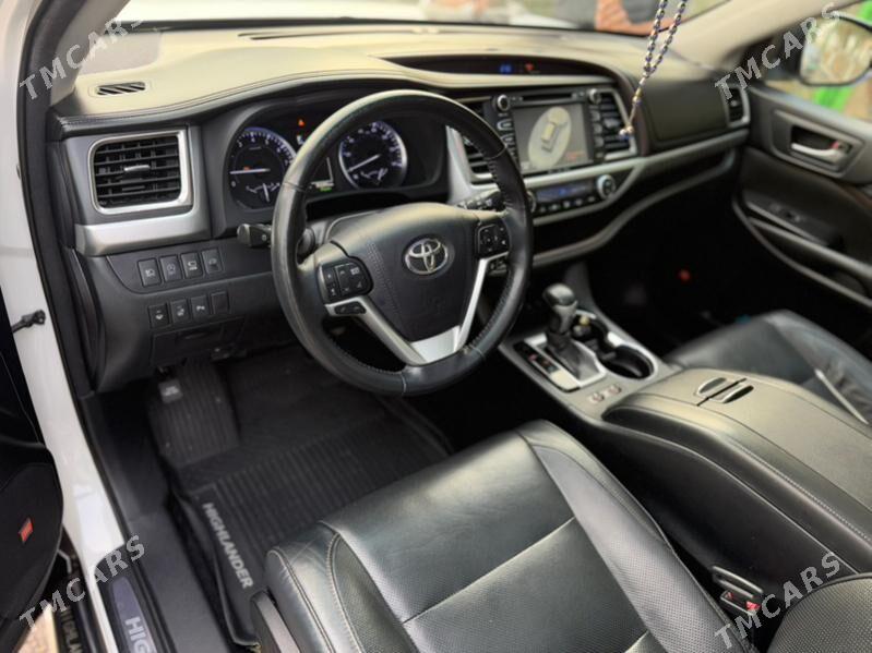 Toyota Highlander 2018 - 499 000 TMT - "Altyn Asyr" Gündogar bazary (Jygyllyk) - img 4