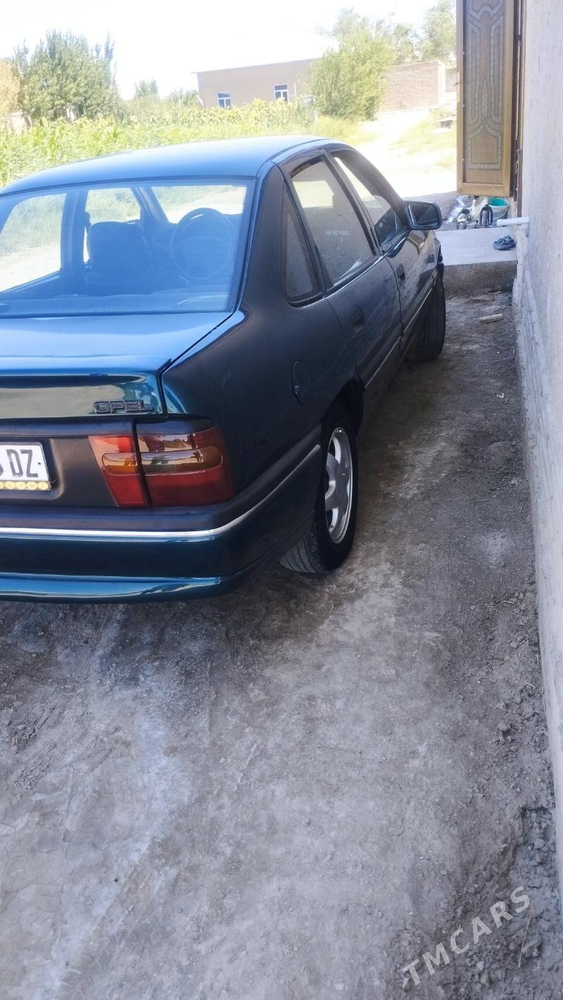 Opel Vectra 1995 - 52 000 TMT - Şabat etr. - img 4