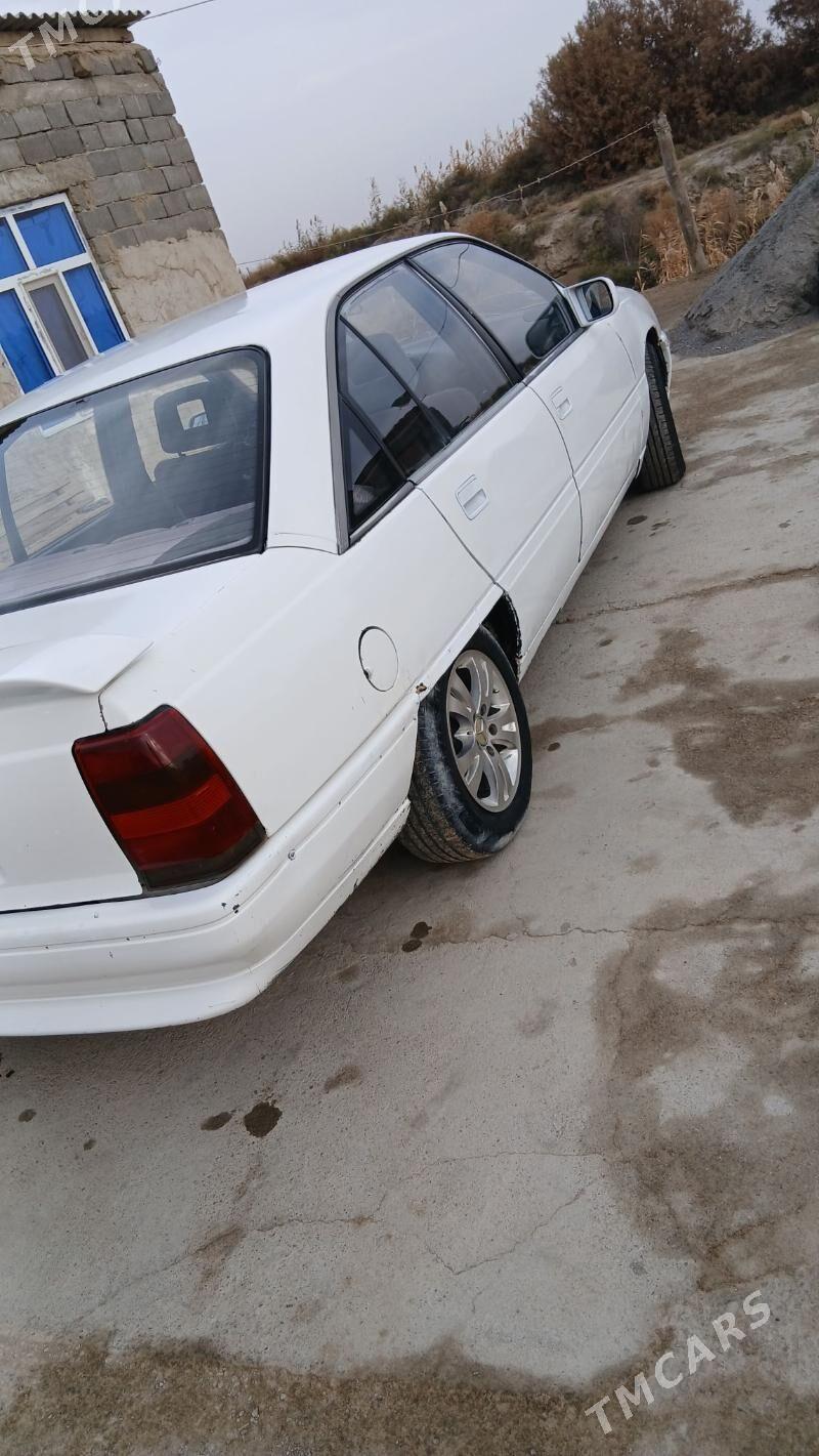 Opel Omega 1990 - 17 000 TMT - Gökdepe - img 4