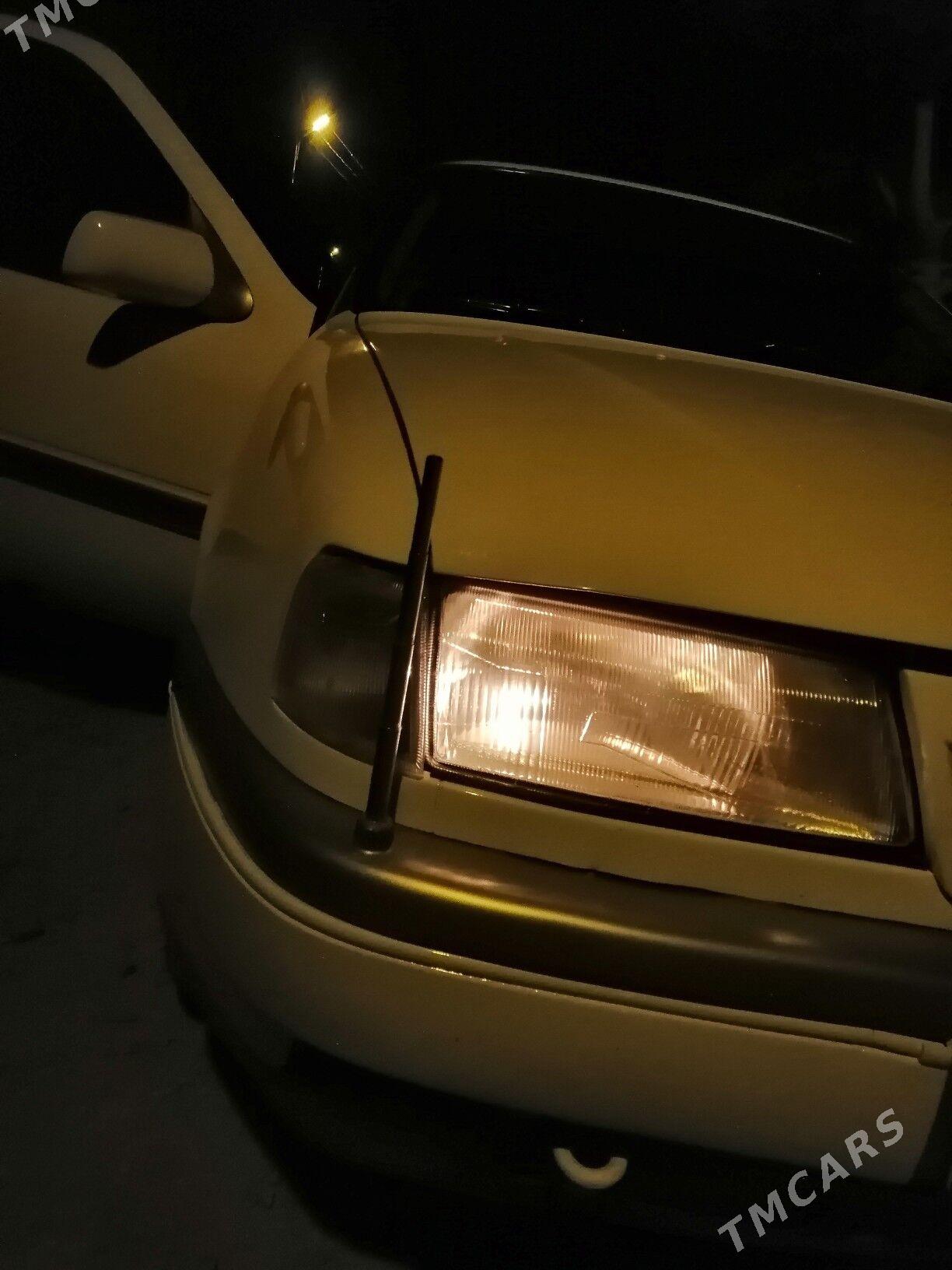 Opel Vectra 1990 - 28 000 TMT - Tejen - img 7