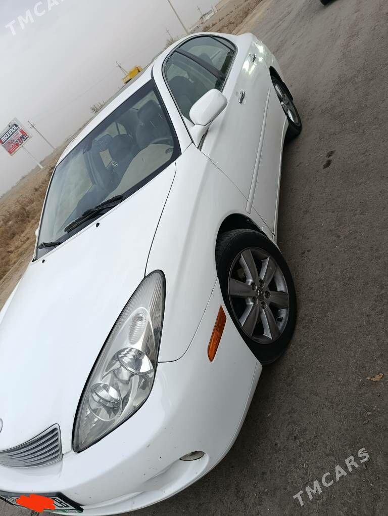 Lexus ES 300 2002 - 158 000 TMT - Дянев - img 3