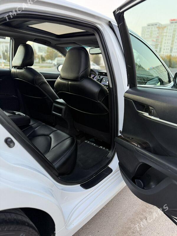 Toyota Camry 2018 - 295 000 TMT - Ашхабад - img 3