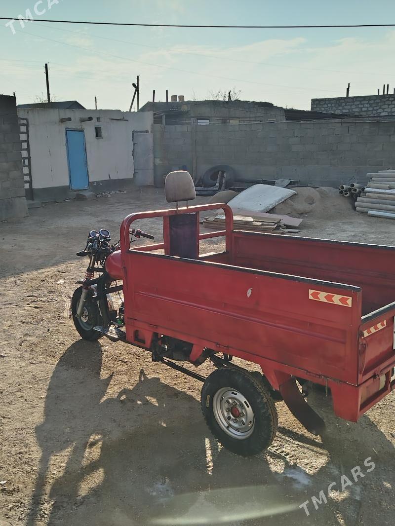 Fekon FK200-14G 2014 - 16 000 TMT - Гумдаг - img 2