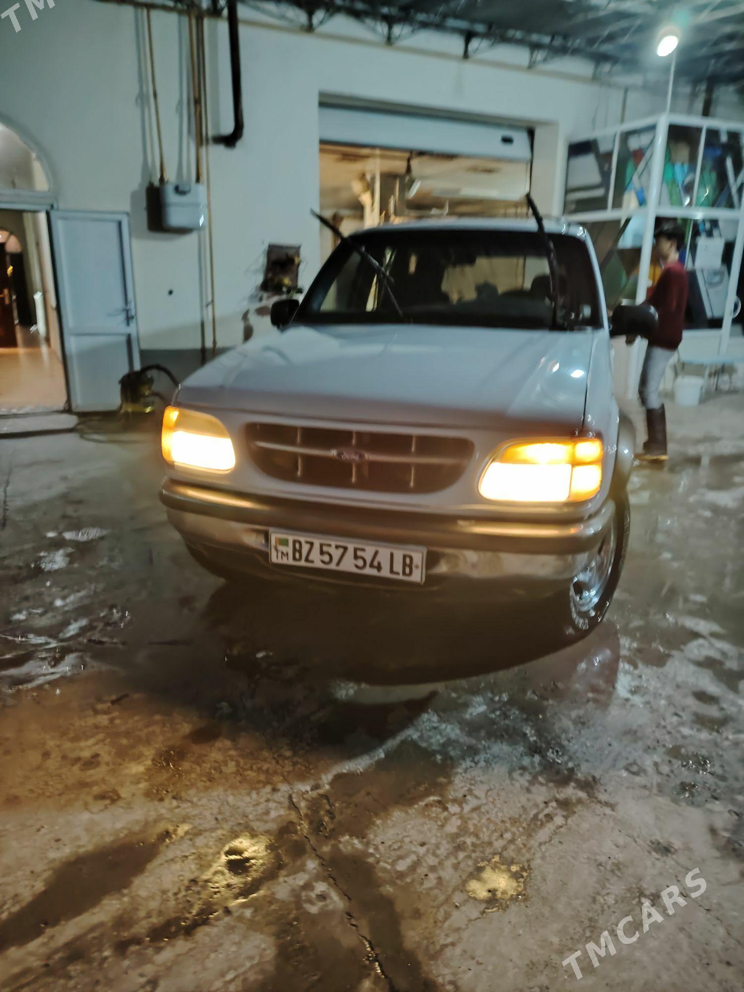 Ford Explorer 1996 - 62 000 TMT - Туркменабат - img 6
