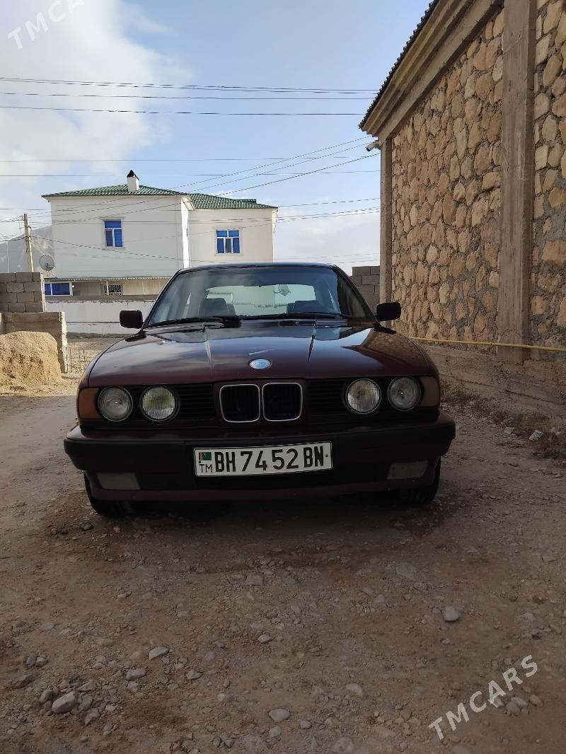 BMW 525 1991 - 55 000 TMT - Balkanabat - img 5