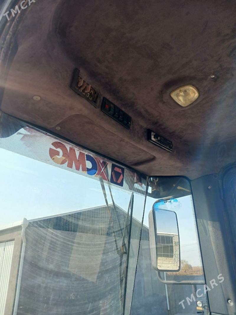 XCMG LW500F 2012 - 500 000 TMT - Бузмеин - img 9