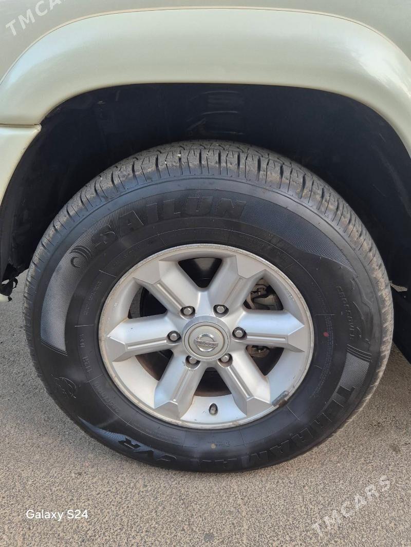 Nissan Pathfinder 2003 - 130 000 TMT - Туркменбаши - img 6