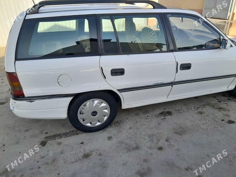 Opel Astra 1992 - 26 000 TMT - Mary - img 3